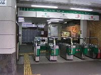 鎌倉駅の江ノ電改札